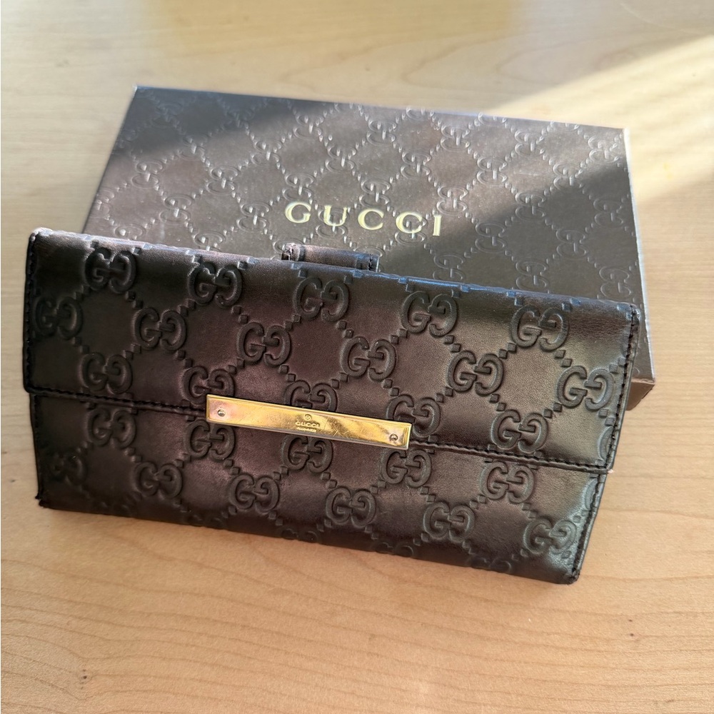 Gucci Guccissima Leather Long Wallet | Black